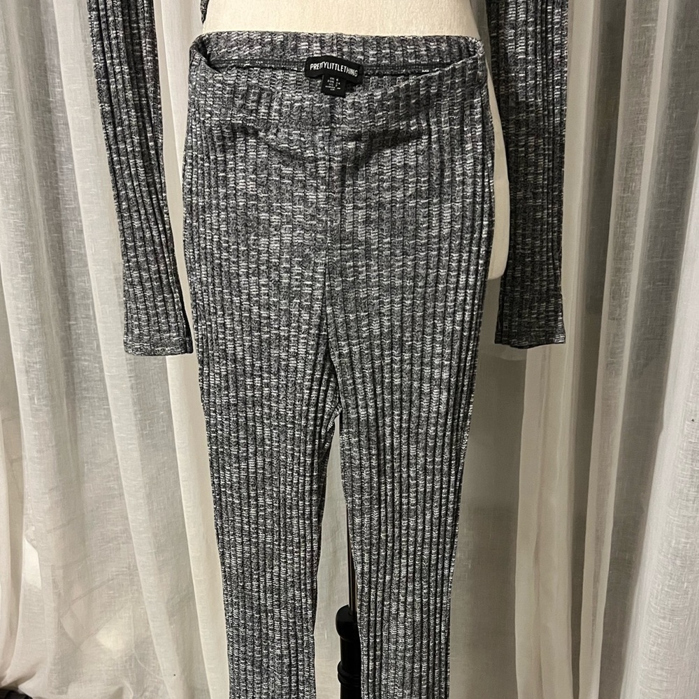 PrettyLittleThing Charcoal Ribbed Pants
